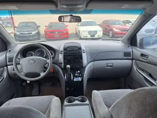 2009 Toyota Sienna