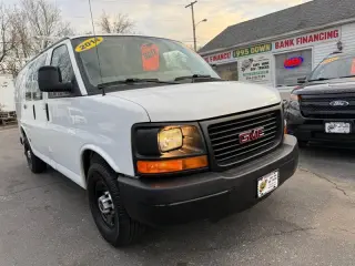 2014 GMC Savana