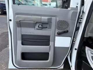 2011 Ford Econoline