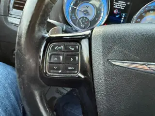 2012 Chrysler 300