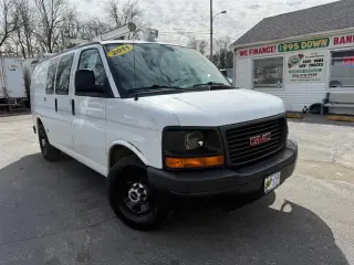 2011 GMC Savana