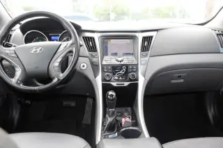 2014 Hyundai Sonata Hybrid