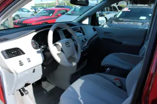2011 Toyota Sienna