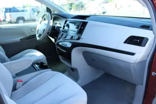 2011 Toyota Sienna