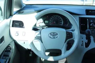 2011 Toyota Sienna