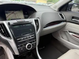 2015 Acura TLX 8-Spd DCT w/Technology Package