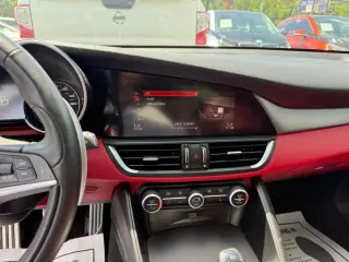 2019 Alfa Romeo Giulia Ti