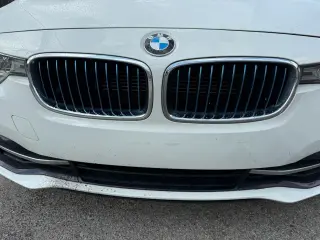 2018 BMW 3-Series 330e iPerformance Sedan