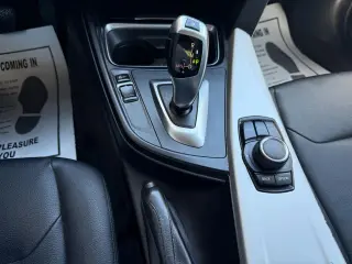 2015 BMW 3-Series 320i Sedan