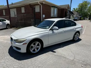 2015 BMW 3-Series 320i Sedan