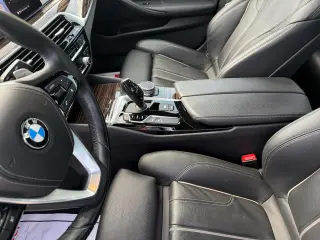 2019 BMW 5-Series 530e iPerformance
