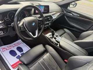 2019 BMW 5-Series 530e iPerformance