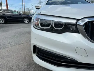 2019 BMW 5-Series 530e iPerformance