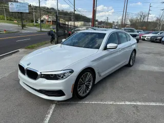2019 BMW 5-Series 530e iPerformance
