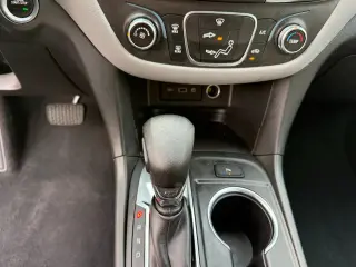 2022 Chevrolet Equinox LT 2WD