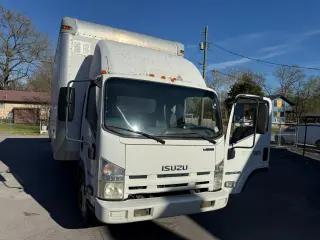 2009 Isuzu NPR