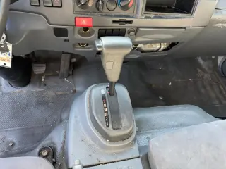 2009 Isuzu NPR