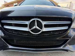 2018 Mercedes-Benz C-Class C300 Sedan