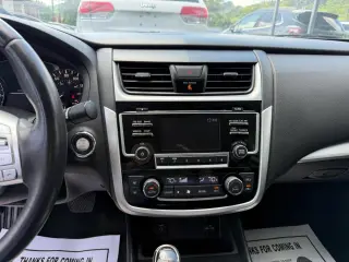 2018 Nissan Altima 2.5 SV