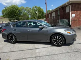 2018 Nissan Altima 2.5 SV