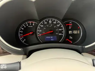 2016 Nissan Quest SV