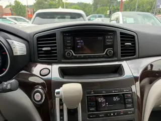 2016 Nissan Quest SV
