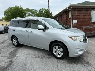 2016 Nissan Quest SV
