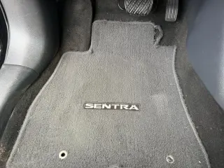 2017 Nissan Sentra S 6MT