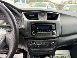 2017 Nissan Sentra S 6MT