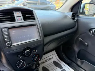 2019 Nissan Versa 1.6 S 5M