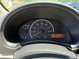 2019 Nissan Versa 1.6 S 5M