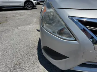 2019 Nissan Versa 1.6 S 5M