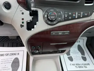 2013 Toyota Sienna