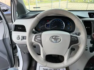 2013 Toyota Sienna