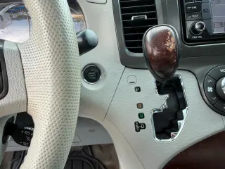 2013 Toyota Sienna