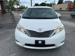 2013 Toyota Sienna