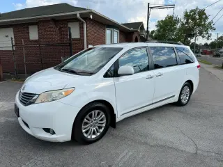 2013 Toyota Sienna