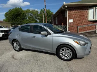2017 Toyota Yaris iA