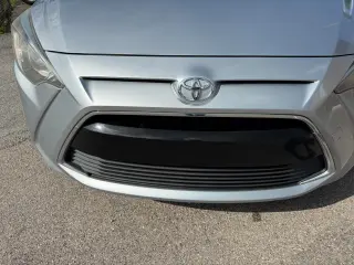 2017 Toyota Yaris iA