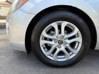2017 Toyota Yaris iA