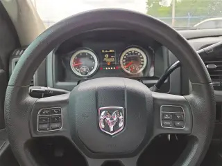 2014 RAM 1500 Tradesman/Express Crew Cab SWB 2WD