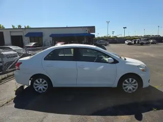 2012 Toyota Yaris