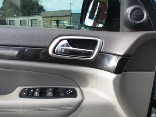 2011 JEEP GRAND CHEROKEE