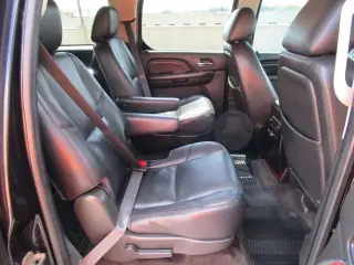 2012 CADILLAC ESCALADE ESV