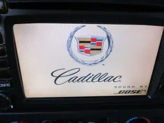 2004 CADILLAC ESCALADE EXT