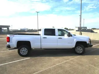 2015 CHEVROLET SILVERADO 2500 HD CREW CAB