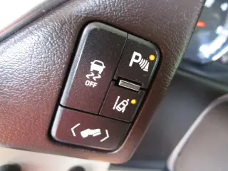 2015 CHEVROLET SUBURBAN