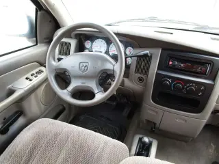 2003 DODGE RAM 1500 REGULAR CAB