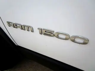 2003 DODGE RAM 1500 REGULAR CAB