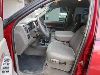 2006 DODGE RAM 2500 QUAD CAB
